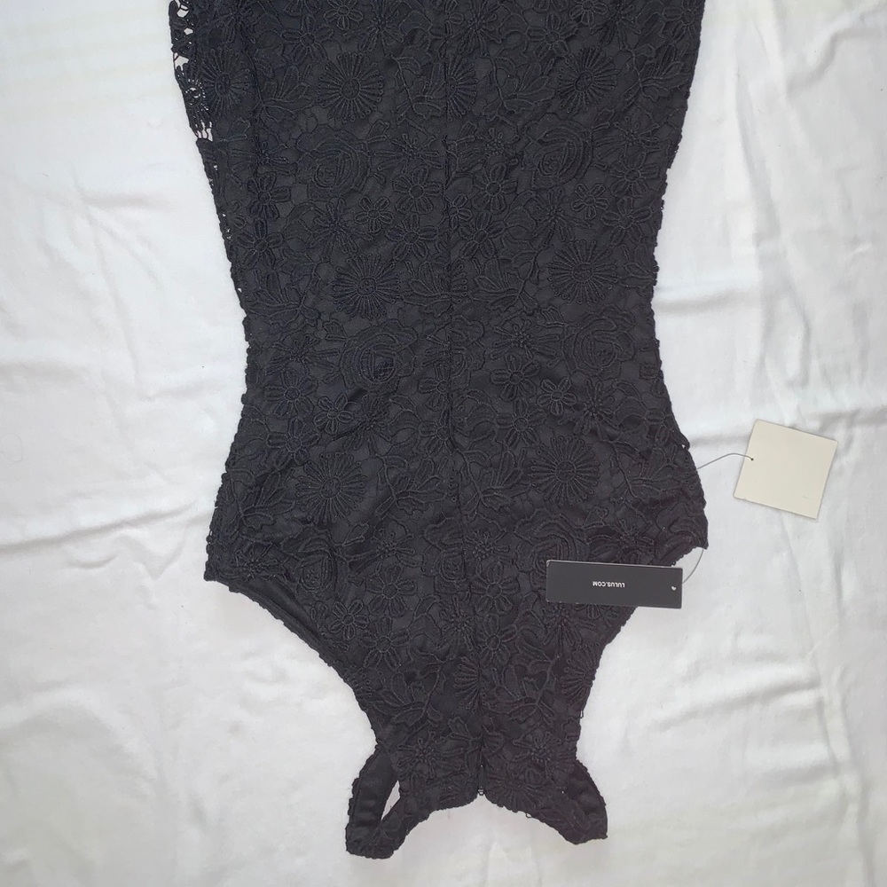 Dress - Picture 3 of 5